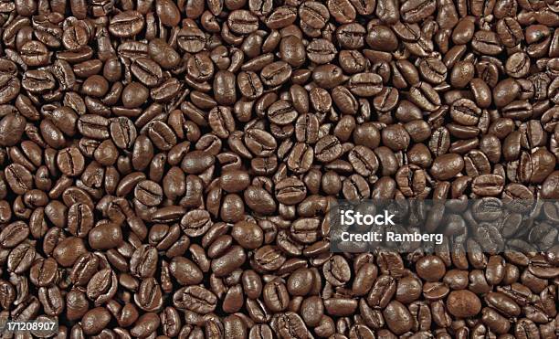 Foto de Textura De Grãos De Café Sem Costura e mais fotos de stock de Assado - Assado, Bebida, Bege