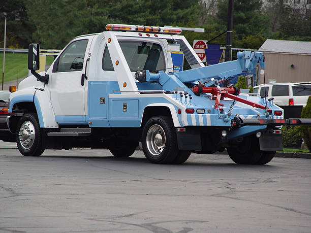 istock Tow Truck Diagonal 171210233