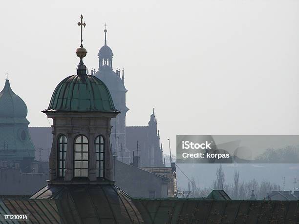 Foto de Cidadecracow e mais fotos de stock de Campanário - Torre - Campanário - Torre, Cidade, Cidade pequena