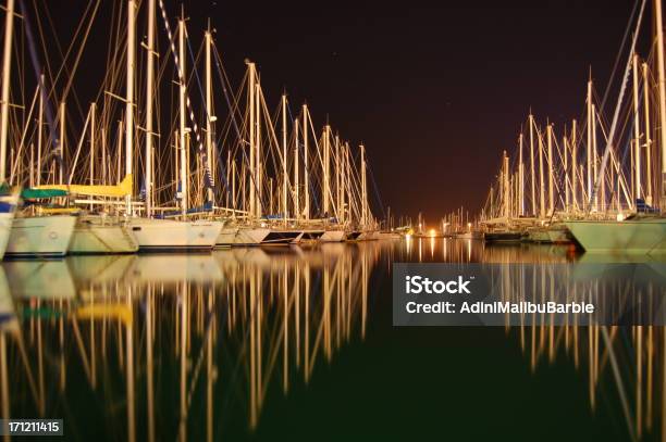 Yates En La Noche Foto de stock y más banco de imágenes de Cannes - Cannes, Ciudad, Actividades recreativas