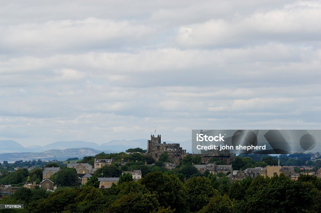 Cityscape, Lancaster castillo de Lancashire, Reino Unido - Foto de stock de Castillo - Estructura de edificio libre de derechos