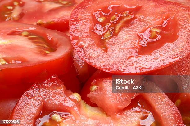 Tomatos スライス数 - みずみずしいのストックフォトや画像を多数ご用意 - みずみずしい, カラー画像, クローズアップ