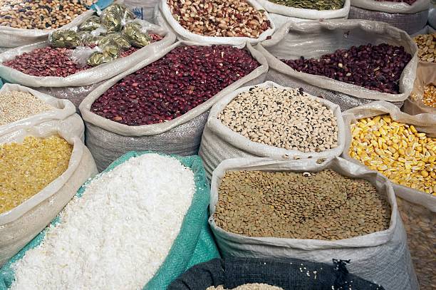 istock At the market (1) 171221345