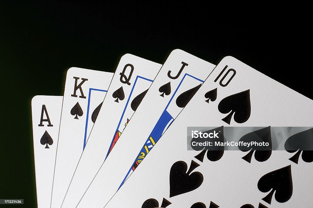 Royal flush nero - Foto stock royalty-free di Scala reale