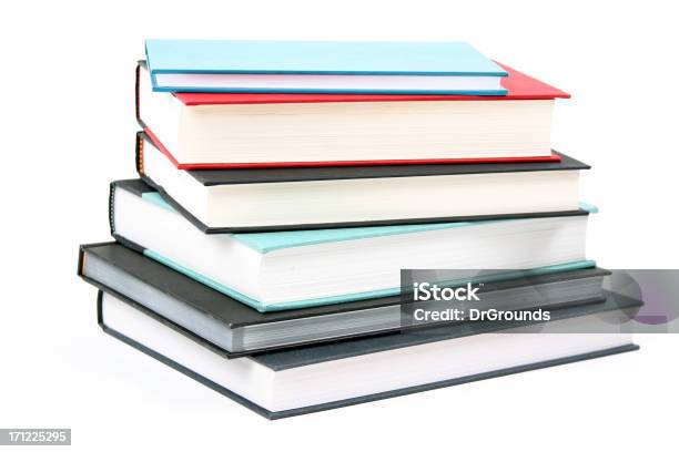 Haufen Bücher Stockfoto und mehr Bilder von Bildung - Bildung, Buch, Buchseite