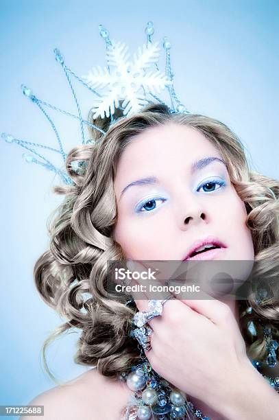 Rainha De Gelo - Fotografias de stock e mais imagens de Gelo - Gelo, Rainha - Pessoa Real, Retrato