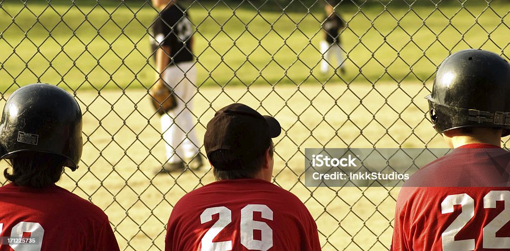 En el banco - Foto de stock de Béisbol libre de derechos