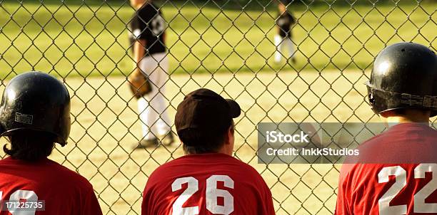 En El Banco Foto de stock y más banco de imágenes de Béisbol - Béisbol, Campo - Lugar deportivo, Pelota de béisbol