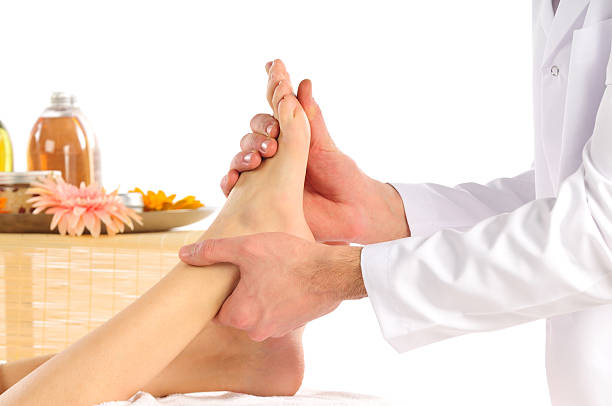 발 마사지 - reflexology beauty naked human foot 뉴스 사진 이미지