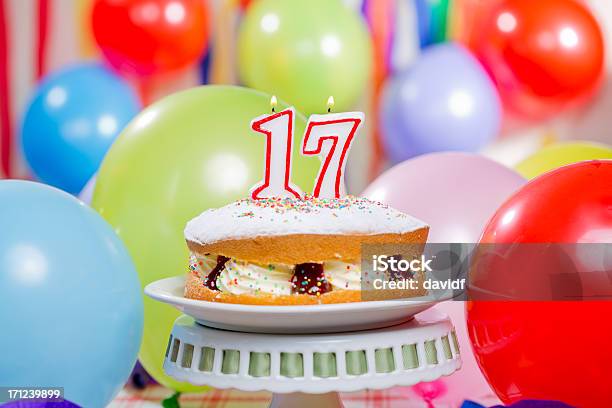 Number 17 Candles Cake Stock Photo - Download Image Now - Baked Pastry Item, Balloon, Birthday