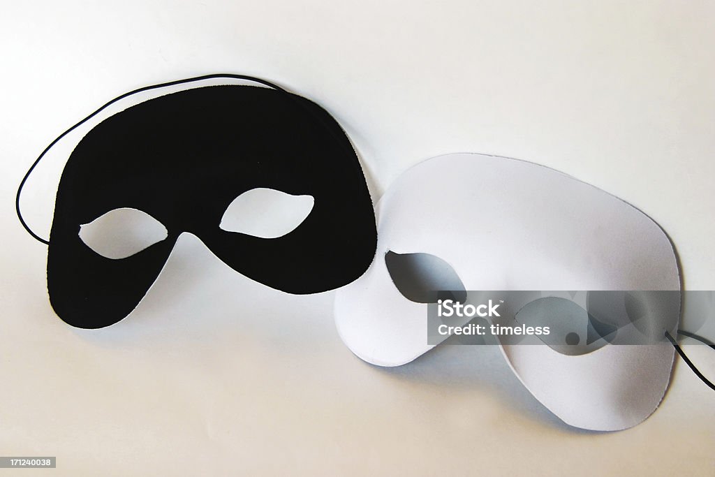Máscaras blanco y negro - Foto de stock de Máscara negra - Disfraz libre de derechos