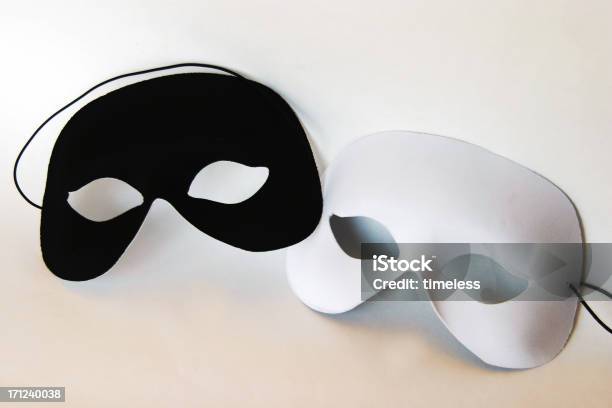 Preto E Branco De Máscaras - Fotografias de stock e mais imagens de Máscara preta - Disfarce - Máscara preta - Disfarce, Atuar, Bola