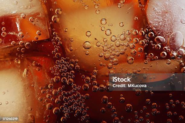 Cola Closeup Stockfoto en meer beelden van Frisdrank - Frisdrank, Cola, Bel - Vloeistof