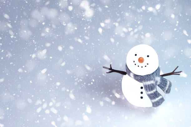 istock Winter holiday card with snowman 1712407933