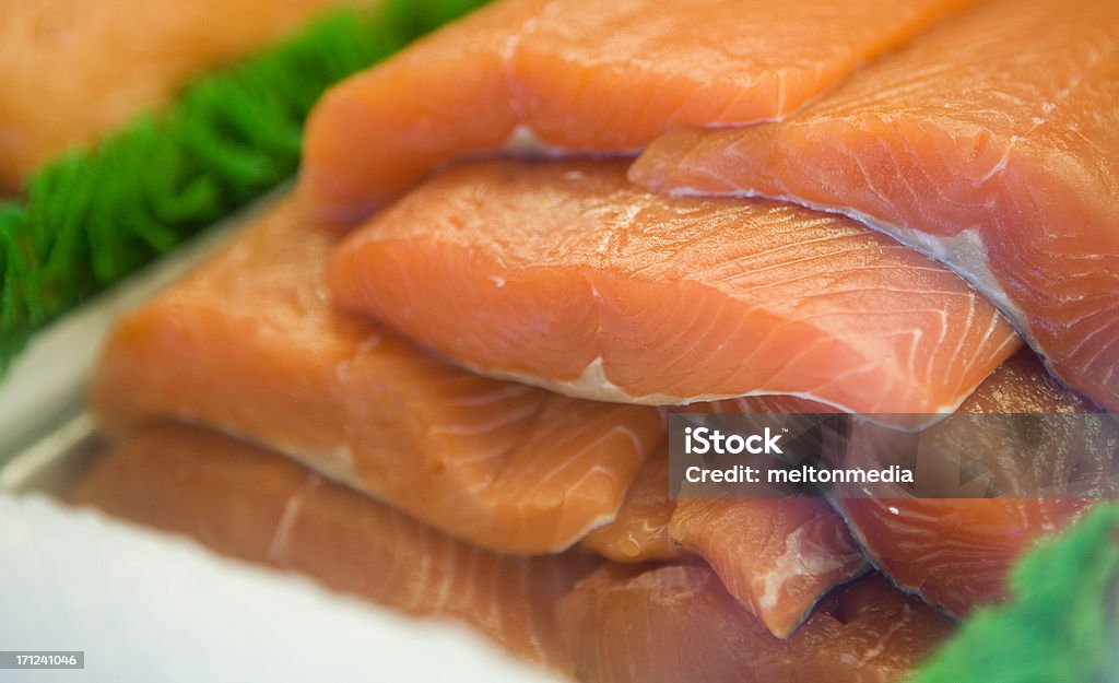 Los filetes de salmón - Foto de stock de Alimento libre de derechos