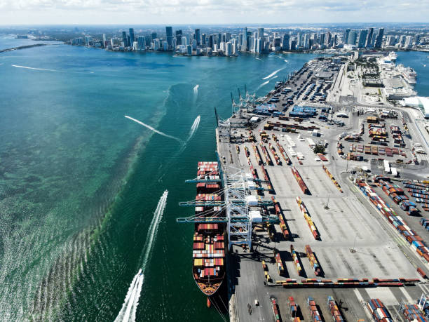 istock Port of Miami 1712419227