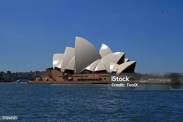 Teatro Dellopera Di Sydney - Fotografie stock e altre immagini di Ambientazione esterna - Ambientazione esterna, Australia, Baia