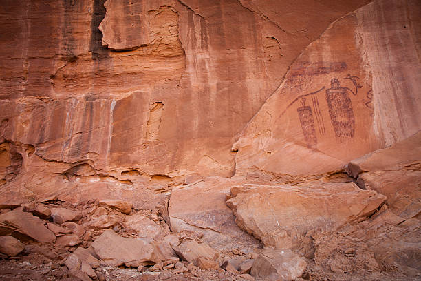 istock Snake in Mouth Pictograph and Rocks 171242214