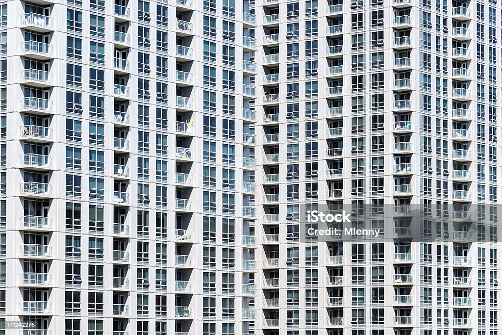 Appartamenti residenziali di tessuto Edificio Metrópolis - Foto stock royalty-free di In fila