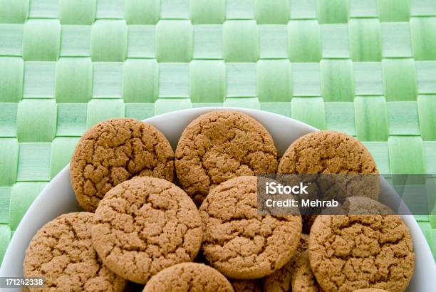 Zenzero Cookies2 - Fotografie stock e altre immagini di Alimentazione sana - Alimentazione sana, Avena - Cereali da colazione, Biscotto secco