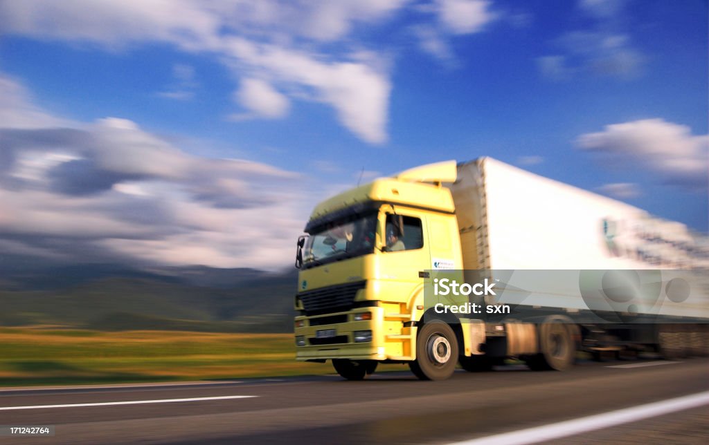 Быстрый грузовик 3 - Стоковые фото Без людей роялти-фри