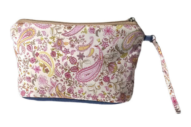istock vintage bag isolated on white background. Clipping path included. 1712444591