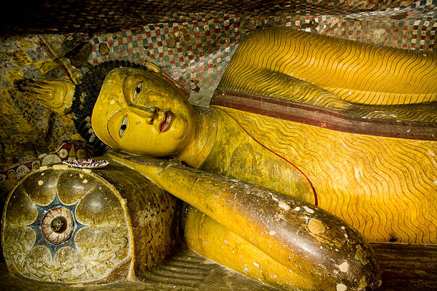 istock dambulla cave temple sri lanka 171245500