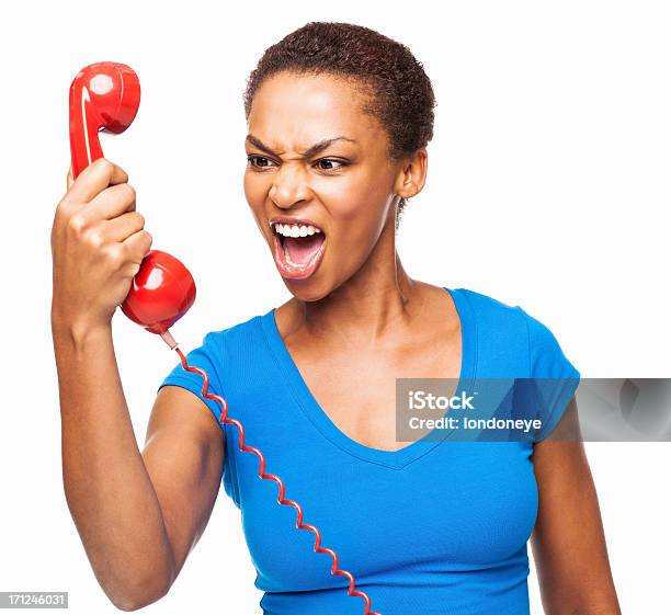 Foto de Afroamericana Mulher Gritando Em Um Telefonemaisolado e mais fotos de stock de Adulto
