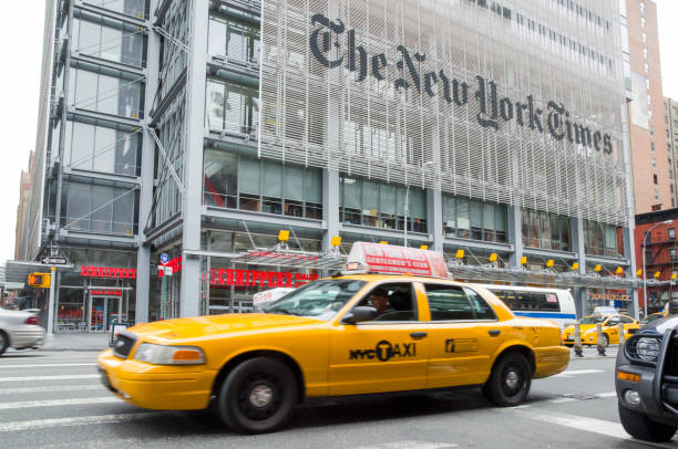 new york times-hauptsitz - times up stock-fotos und bilder