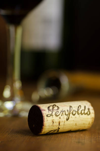 펜폴즈 와인과 cork - austrailian 뉴스 사진 이미지