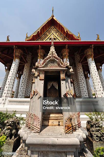Wat Arun - Fotografias de stock e mais imagens de Altar - Altar, Arquitetura, Banguecoque