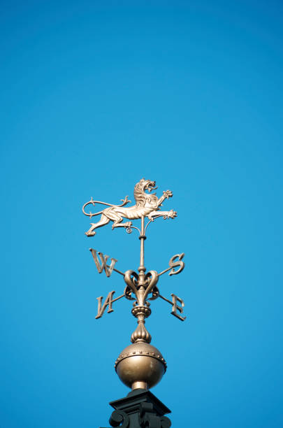istock Weathervane with Lion Blue Sky London 171250927