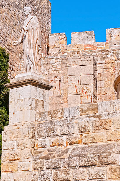 istock Statue of Caesar Augustus and Roman wall in Spain 171251755