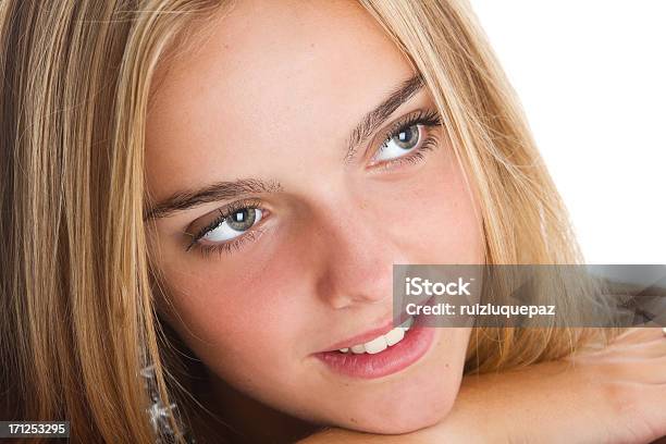Wunderschöne Nachdenklich Teens Closeup Stockfoto und mehr Bilder von 12-13 Jahre - 12-13 Jahre, 14-15 Jahre, Berühren