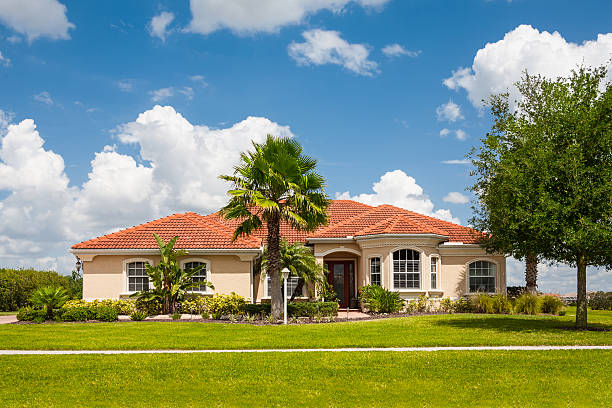 istock New Home with Terra Cotta Tile Roof 171253299
