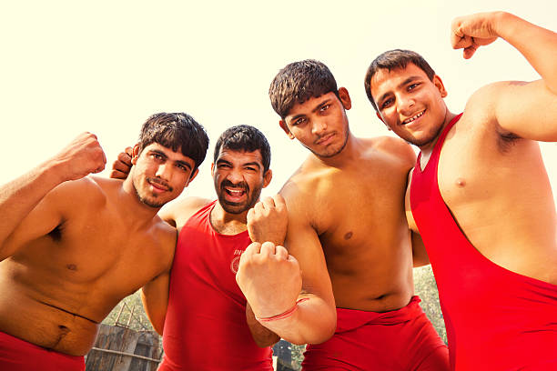 인도어 wrestlers - men male masculinity indian culture 뉴스 사진 이미지