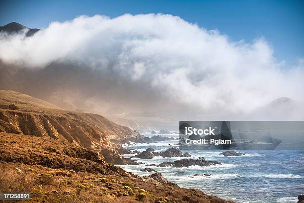 Сша Калифорния Big Sur Береговая Линия И Море — стоковые фотографии и другие картинки Bixby Creek - Bixby Creek, Автомагистраль 1, Без людей