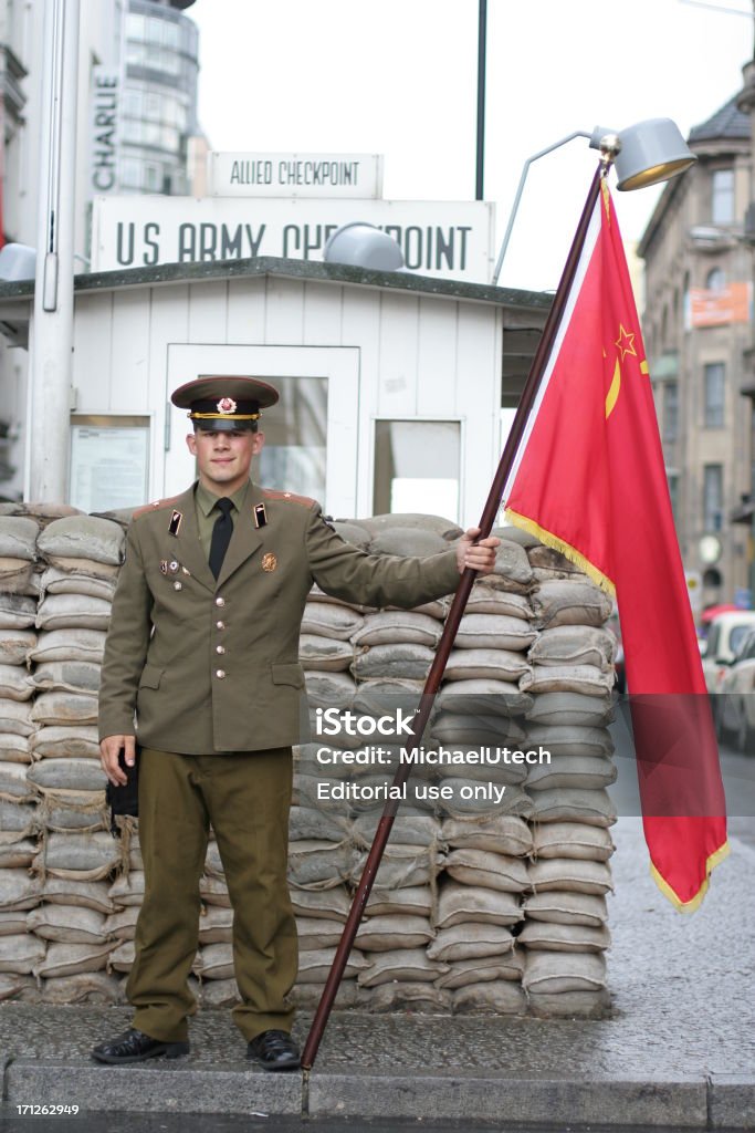 소련 병정 (Checkpoint Charlie - 로열티 프리 군사 스톡 사진