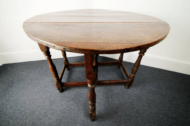 istock Seventeenth Century Antique Oak Gateleg Table 171264104