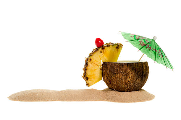 열대 코코넛 음료 - coconut drink cocktail umbrella 뉴스 사진 이미지