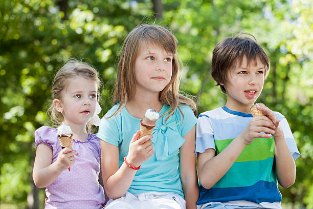istock Children eating icecream 171264938