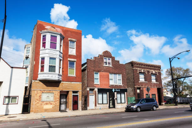 istock Victorian Shop Buildings in East Side, Chicago 171265182