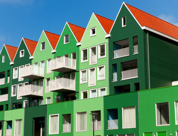 casas com terraço projetado em estilo schans zaanse - zaandam - fotografias e filmes do acervo