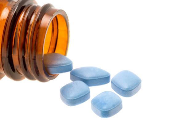블루 viagra anti-impotence 정제 - medicine pill bottle healthcare and medicine studio shot 뉴스 사진 이미지