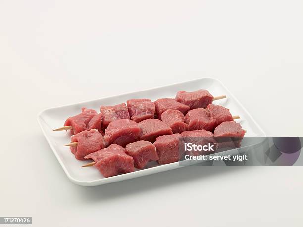 날것 양고기 케밥 시시 만들진 플라테 샤슬릭에 대한 스톡 사진 및 기타 이미지 - 샤슬릭, 접시, 0명