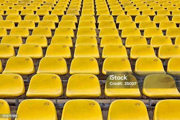 Foto de Estádio Assentos e mais fotos de stock de Ninguém - Ninguém, Vazio, Velódromo