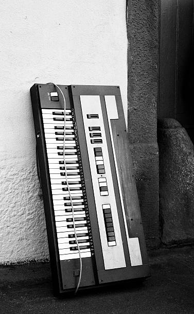 istock Old Electric Piano. Black and White 171272969