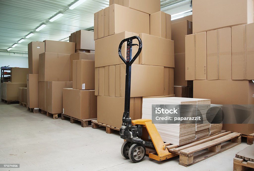 Cardboard Storage Boxes Stock Photo - Download Image Now - Carton, Box -  Container, Mountain - iStock