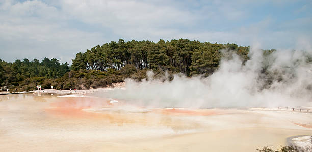 istock Champagne Pool at Wai-o-Tapu geothermal area 171274962
