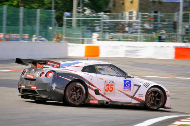 nissan skyline gt-r gt1 - fia imagens e fotografias de stock